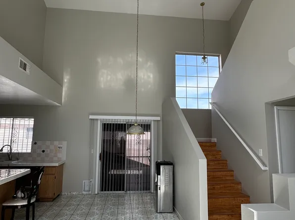 4160 Country Garden Ave, Las Vegas, NV 89110