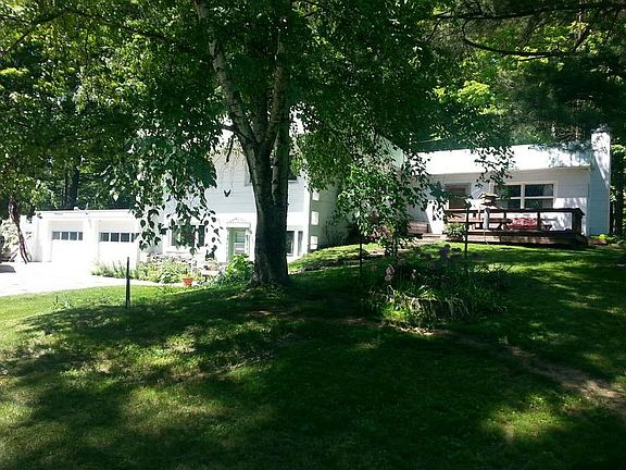 2nd image of 8758 Eight Mile Rd