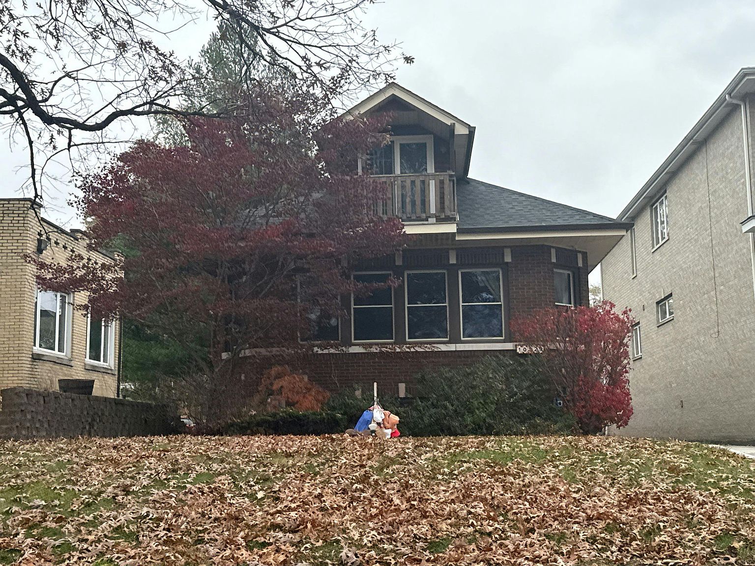 10329 S California Ave