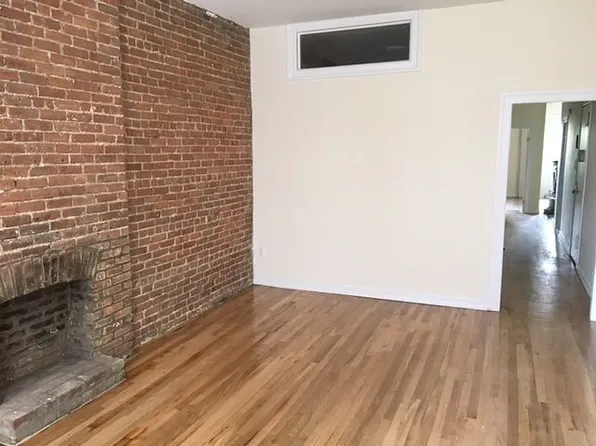 69 Bruckner Boulevard image 1 of 7