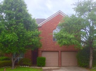 2520 Crestwood Dr, Burleson, TX 76028
