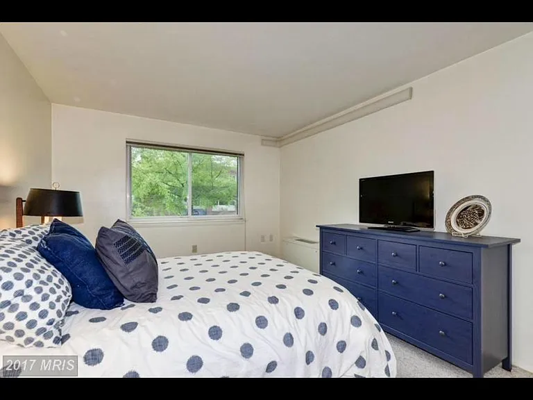 4555 Macarthur Blvd NW #111 — Photo 3