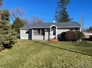 2304 School Dr, Rolling Meadows, IL 60008