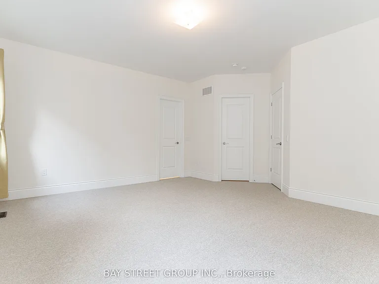 67 Nave St — Photo 28