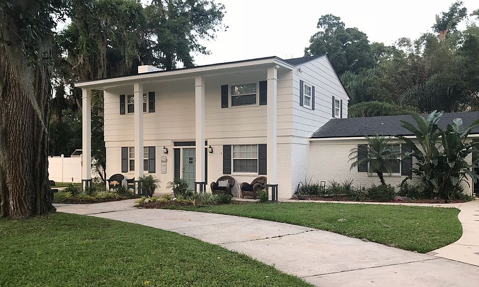 2nd image of 30 Tallwood Rd