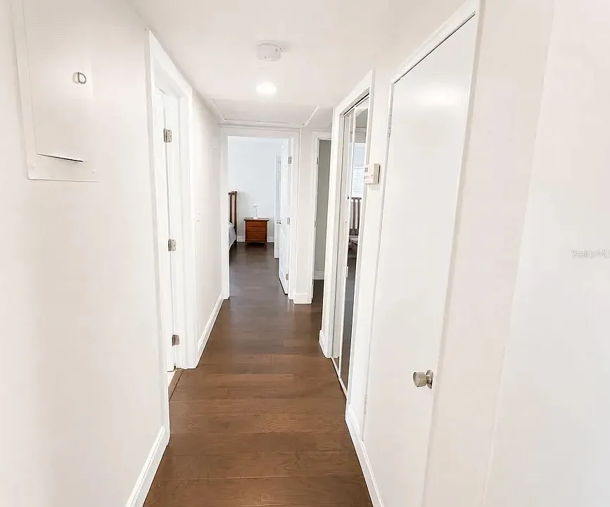3 bed, 1405 sqft, $4,000 — Photo 4