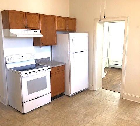 4th image of 24 Vassar St APT 1