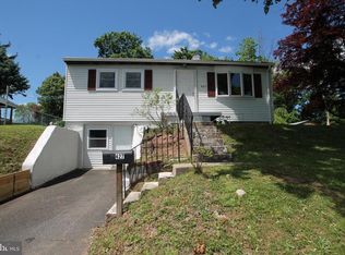 427 Temple Rd, Southampton, PA 18966