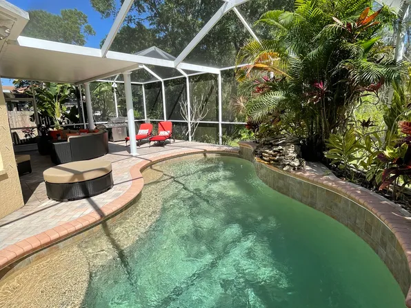 11115 Avery Oaks Dr, Tampa, FL 33625