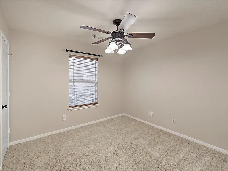 19218 Dawntreader Dr — Photo 11