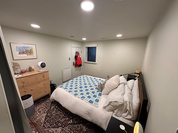 4th image of 3632 1st Ave NW #B