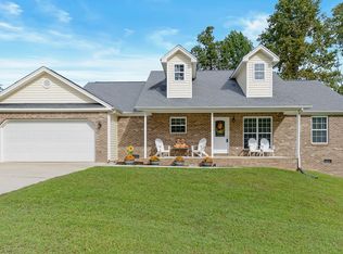 13921 Pelfrey Ln, Soddy Daisy, TN 37379