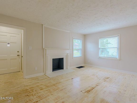2nd image of 301 S Mary St