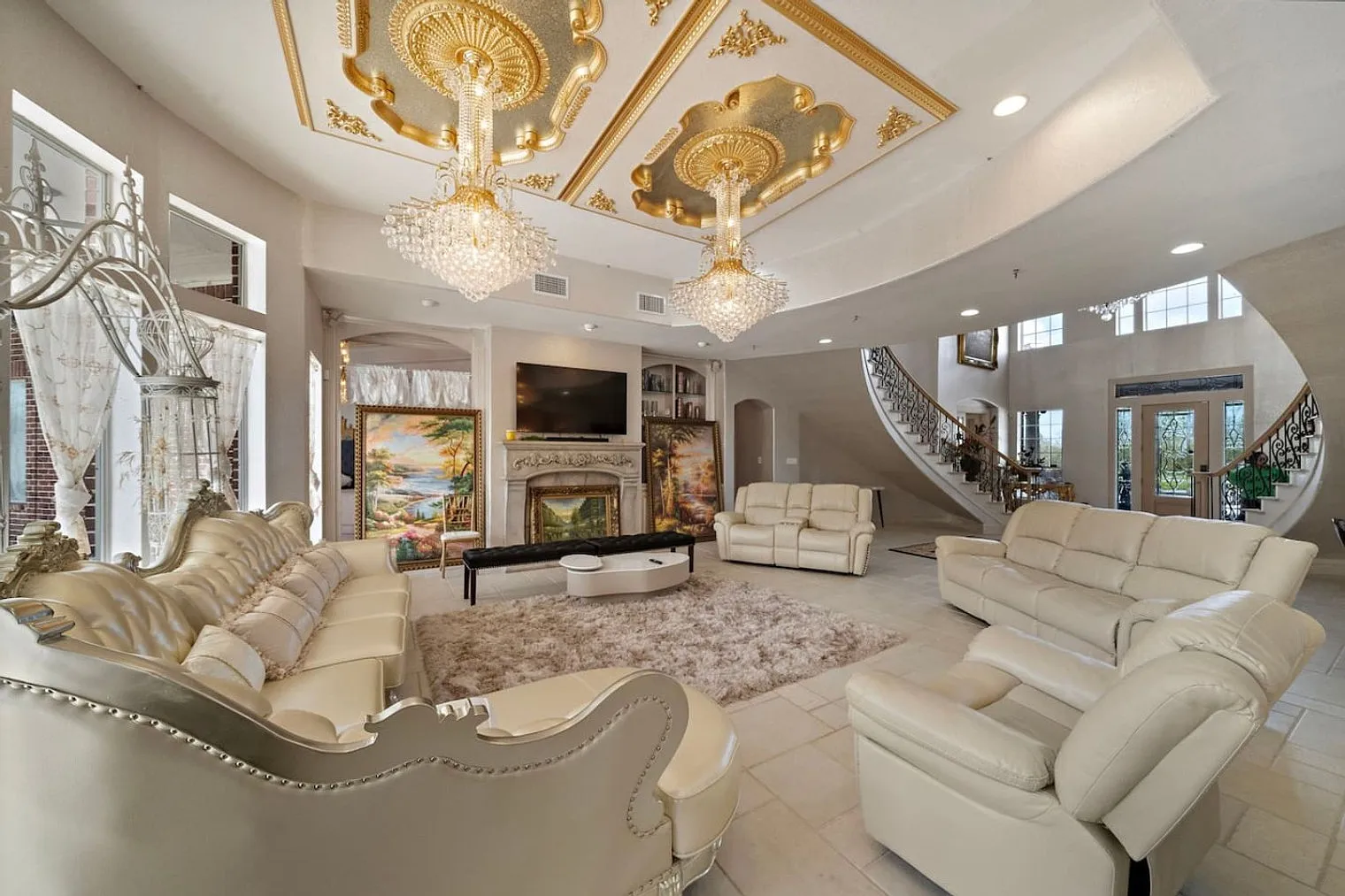 5 bed, 4.0 bath, 7018 sqft, $25,568 — Photo 3