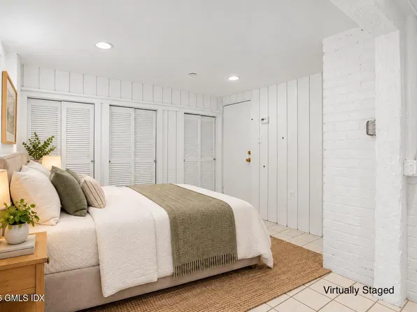 18 Claremont St #3, Stamford, CT 06902