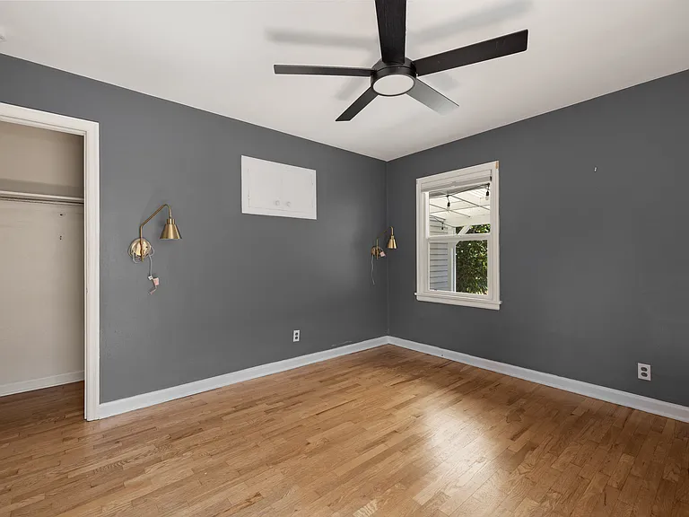 1505 N Monroe St — Photo 13