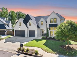 2208 Old Creek Rd, Edmond, OK 73034