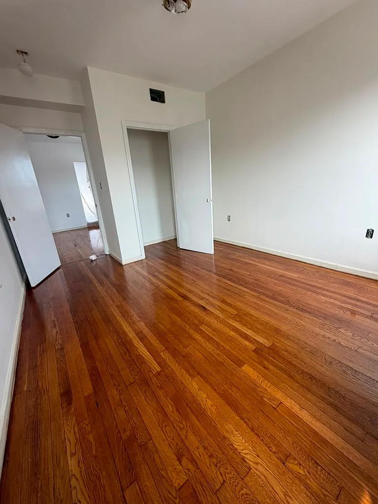 2 bed, $1,700 — Photo 4