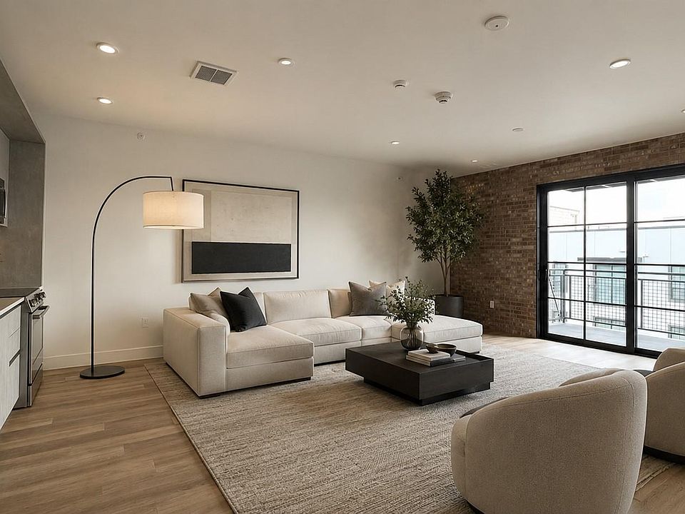 1st image of 4315 S Congress Ave #515