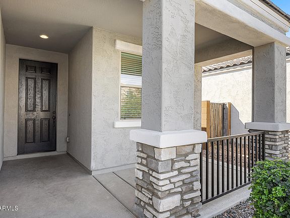 3rd image of 4589 W HORSENETTLE Drive