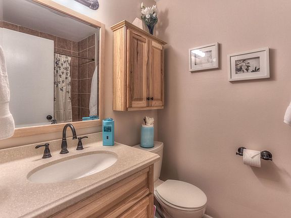 2nd image of 2711 W Linden Ave #A