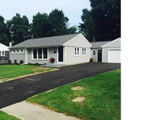 4 Sylvan Pkwy, Akron, NY 14001