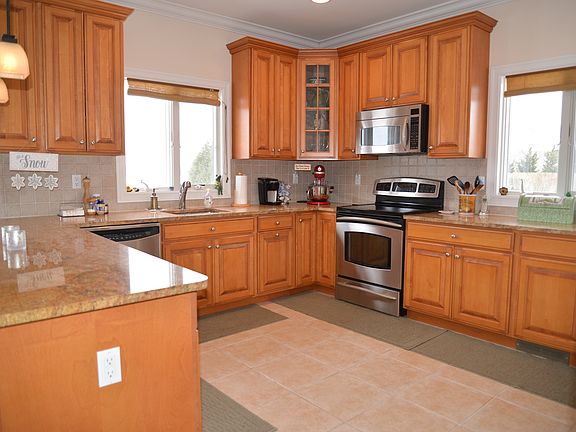5th image of 17 Millfarm Ln