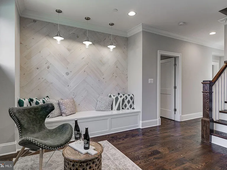 5700 Tanglewood Dr — Photo 19