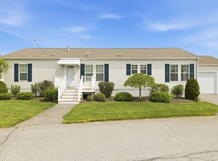 4 Fairway Dr, Brockton, MA 02301