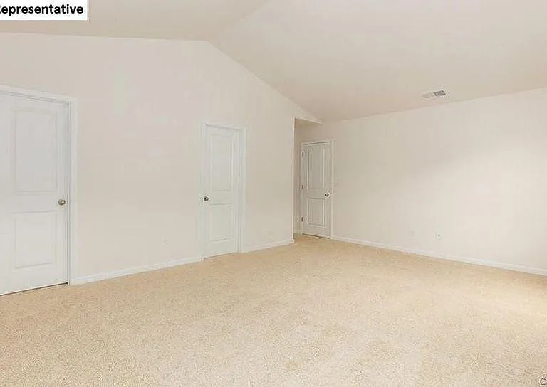 154 Calderdale Ln — Photo 7