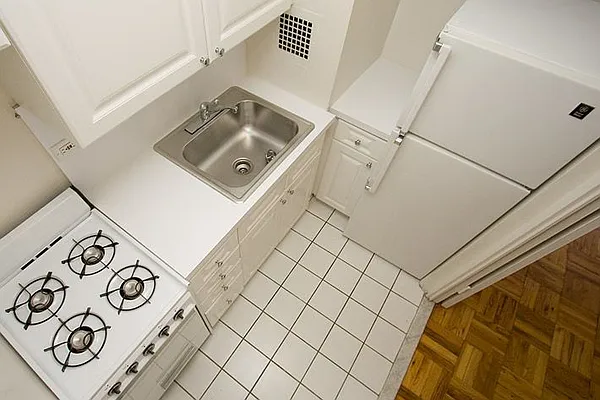 Rented by GoodRock Realty | media 24