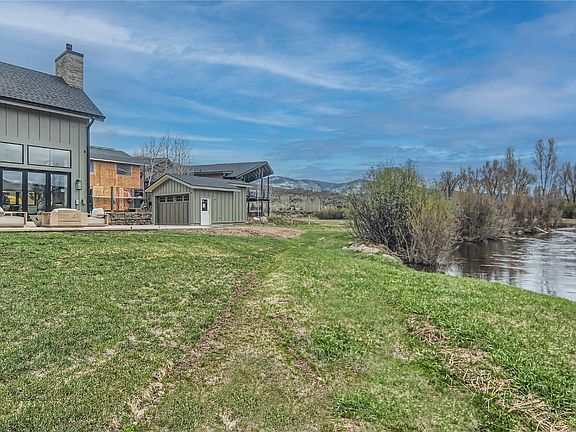 3rd image of 3399 Stone Lane