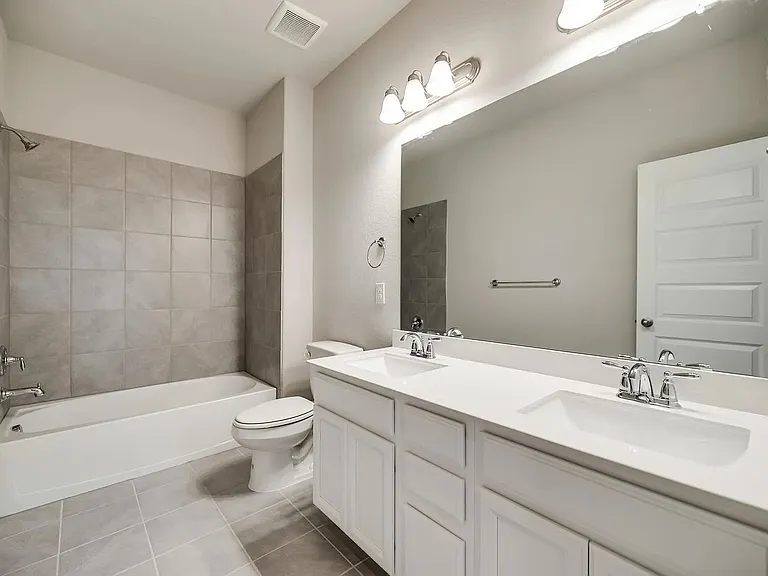 412 Winding Creek Ln — Photo 22