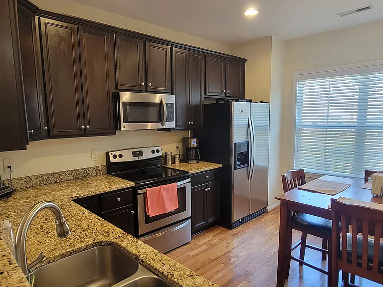 7911 Dukes Dynasty Dr — Photo 2