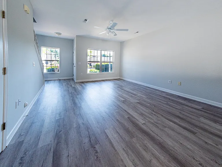 60 Ridgestone Cir #60 — Photo 4