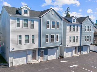 14 Taylor St #6, Stamford, CT 06902