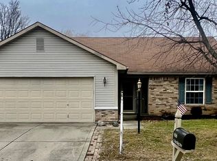 466 E Pine Ridge Dr, Westfield, IN 46074