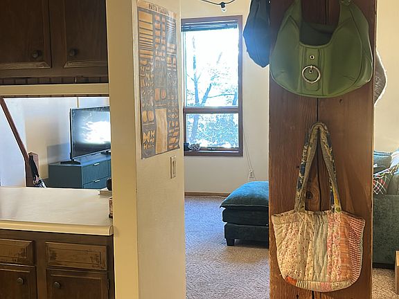 5th image of 222 Jay St APT 208