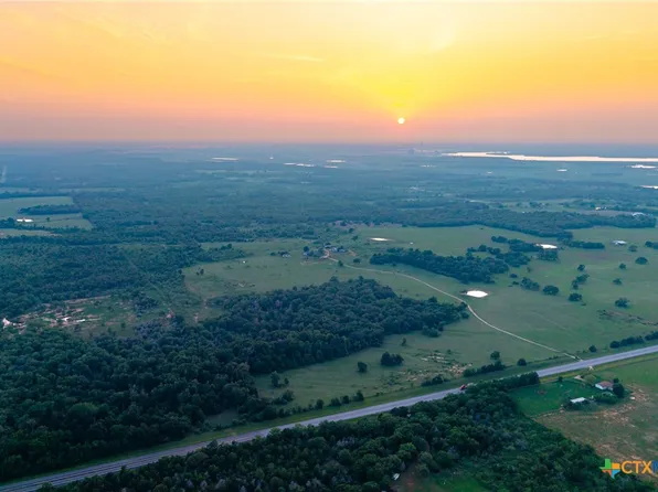 S Highway 77, Rockdale, TX 76567