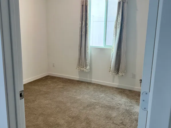 2769 Lake Mendoza St, Rialto, CA 92377