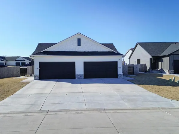 5333 Pinecrest Ct N, Wichita, KS 67220