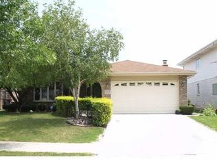 12109 S Lockwood Ave, Alsip, IL 60803