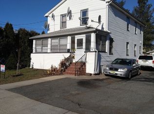 30 1st St, Little Falls, NJ 07424