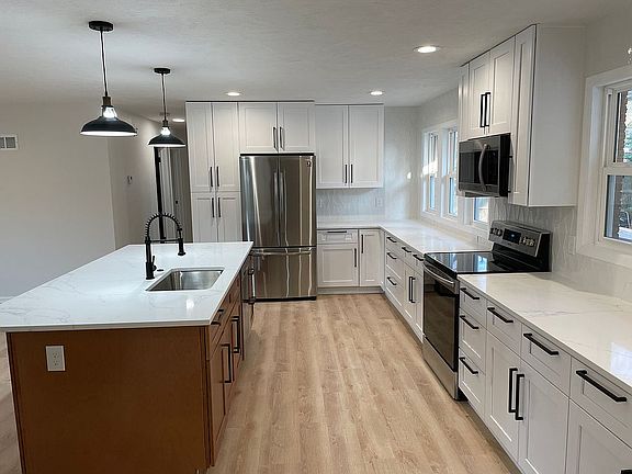 5th image of 7221 Englewood Dr