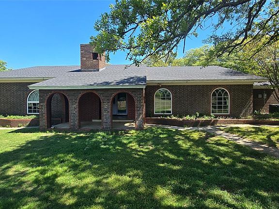 3rd image of 3452 Lindale Rd