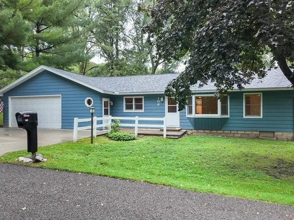 106 Glendale Rd, Winona, MN 55987