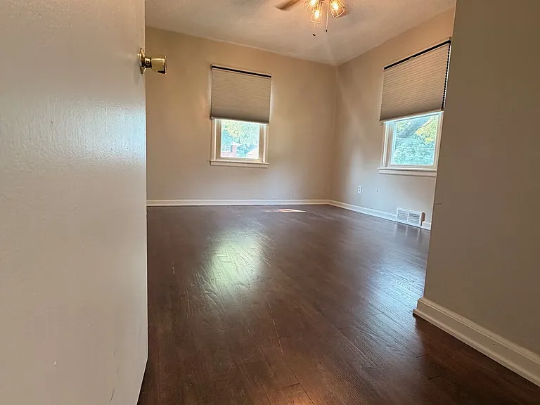 8106 N State Highway 9 — Photo 13