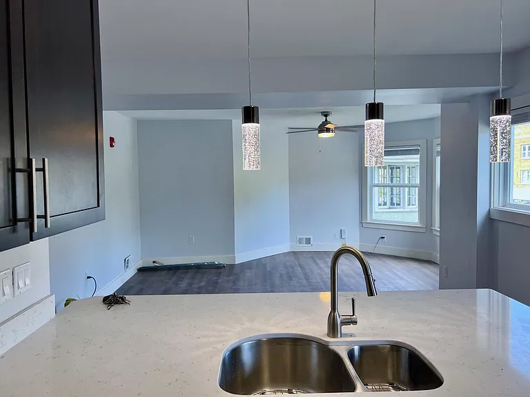 1007 Monroe Ave #2 — Photo 8