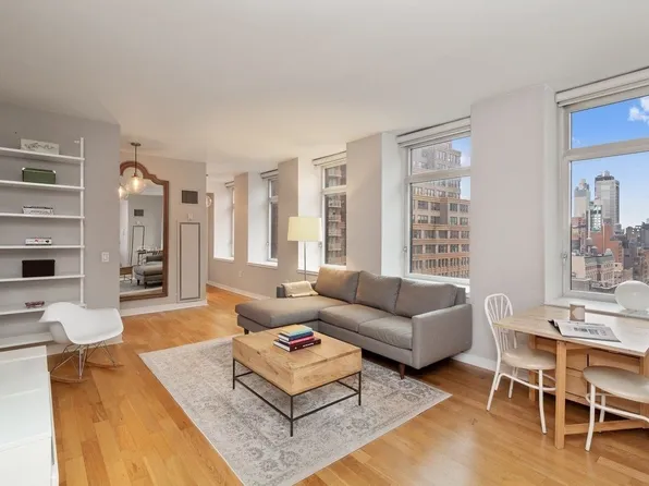 11 East 29th Street image 1 of 10