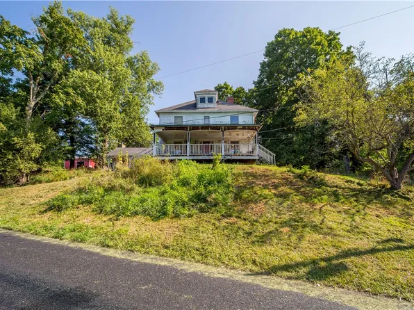 537 Christy Rd, Eighty Four, PA 15330